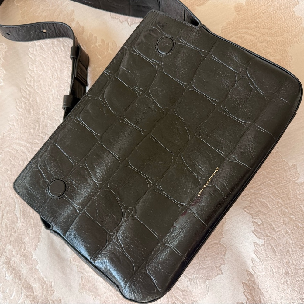 Adolfo Dominguez Cream Crossbody Bag - Picture 6 of 13